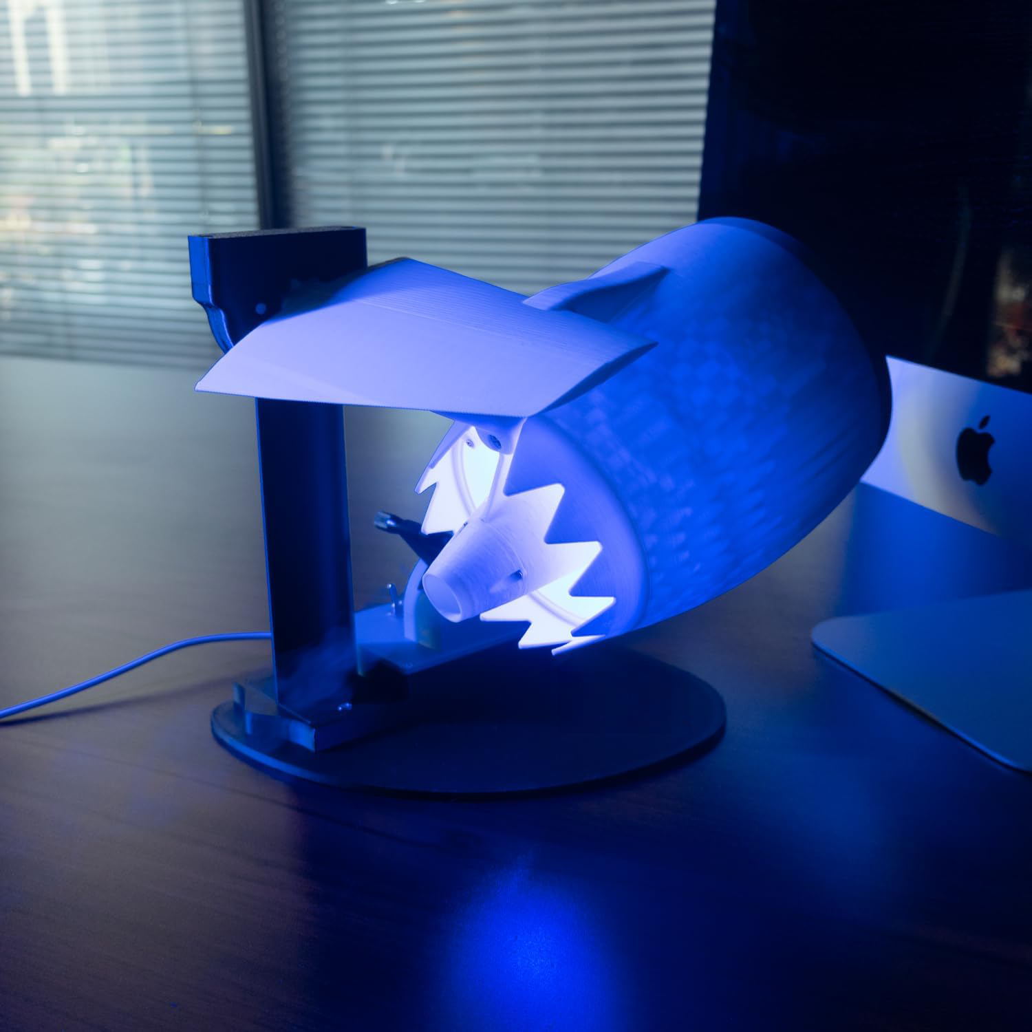 Turbofan Lamp
